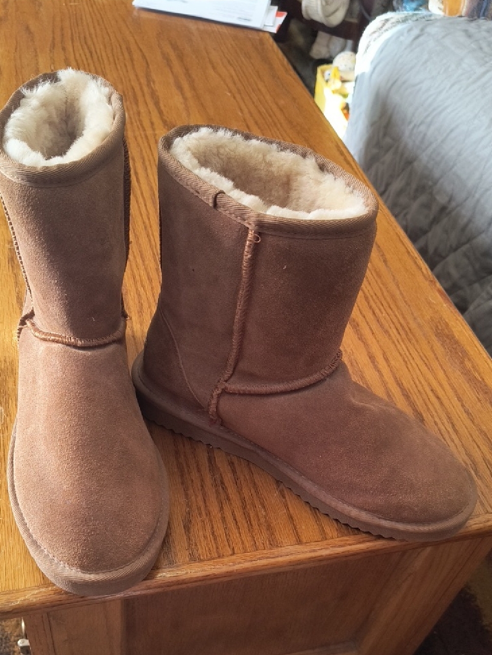 Dream Pairs NWOB Brown Shearling-Lined Winter Boots